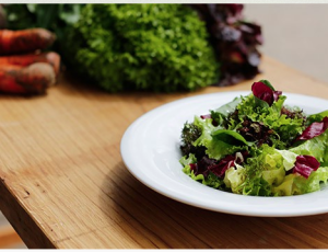 blattfrisch auf den tisch